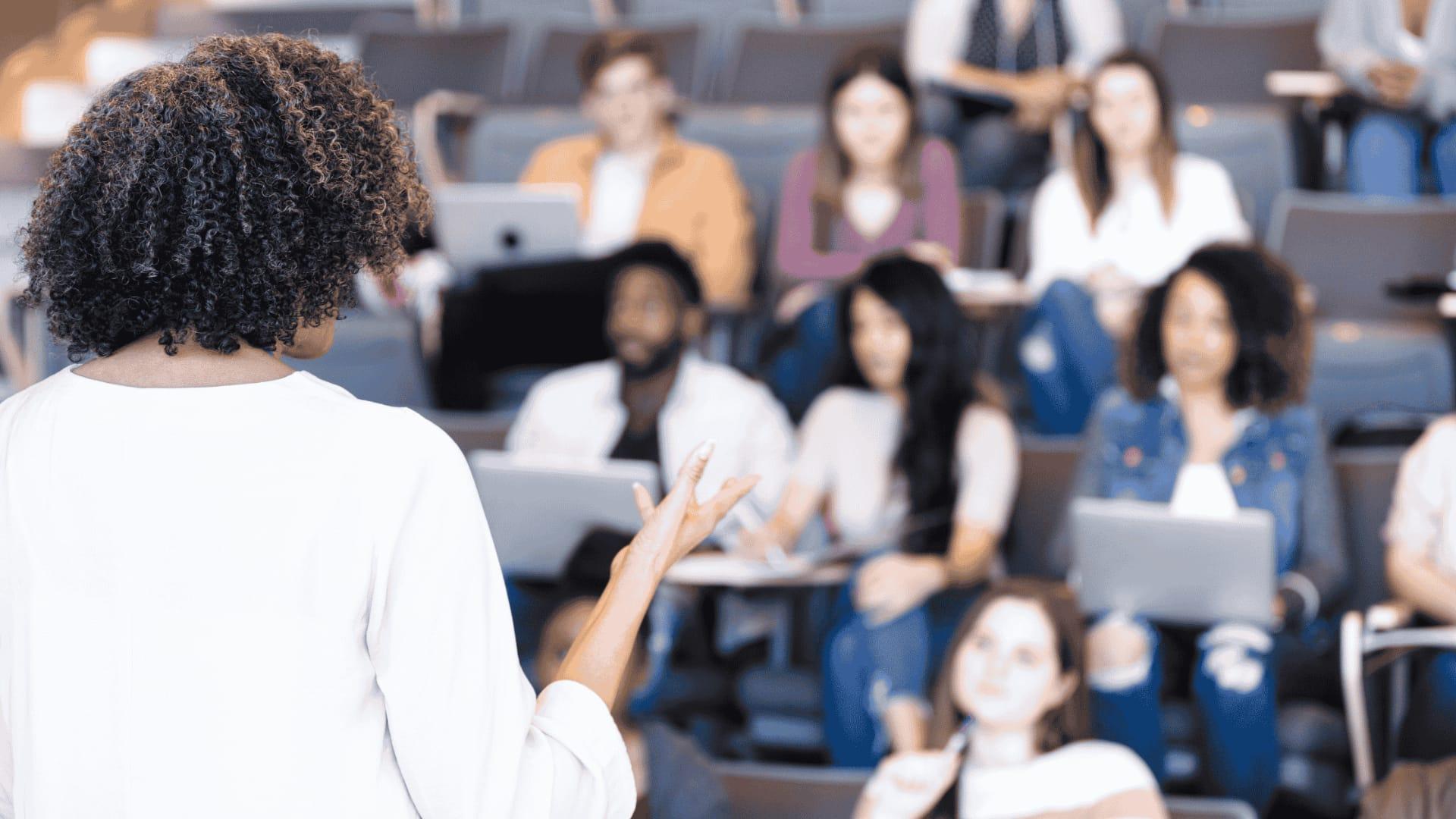 Navigating Talent Shortages in Accounting & Finance